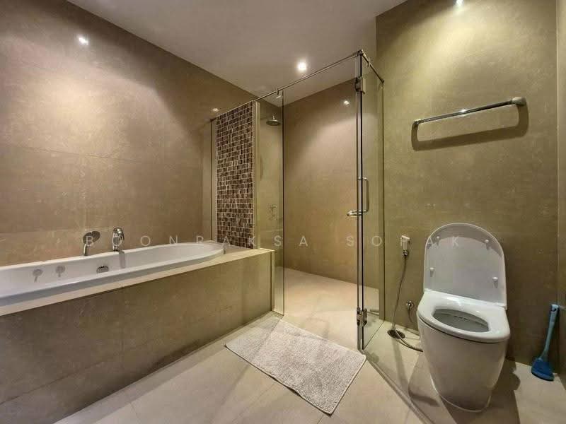 The Madison, Bangkok, Sukhumvit 41, Khlong Tan Nua, Watthana, Bangkok, 2 Bedrooms, 115 sqm, Condo For Rent, by Boonraksa Sopak, 500662359 - DDproperty.com