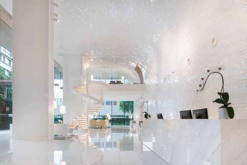 Sindhorn Residence, Bangkok, 54 Soi Ton Son, Lumphini, Pathum Wan, Bangkok, 1 Bedroom, 74 sqm, Condo For Sale, by Thanyalak Ajmera, 500662442 - DDproperty.com