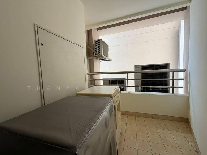Watermark Chaophraya, Bangkok, Soi Charoennakorn 39-41, Charoennakorn Road, Bang Lam Phu Lang, Khlong San, Bangkok, 2 Bedrooms, 105 sqm, Condo For Rent, by Thanyalak Ajmera, 500662452 - DDproperty.com