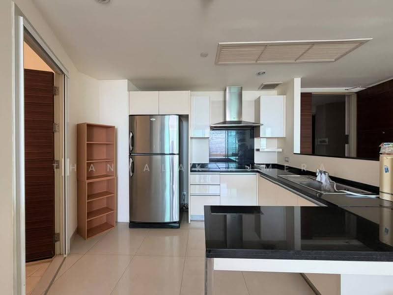 Watermark Chaophraya, Bangkok, Soi Charoennakorn 39-41, Charoennakorn Road, Bang Lam Phu Lang, Khlong San, Bangkok, 2 Bedrooms, 105 sqm, Condo For Rent, by Thanyalak Ajmera, 500662452 - DDproperty.com
