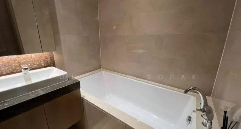 Magnolias Ratchadamri Boulevard, Bangkok, Ratchadamri Road, Lumphini, Pathum Wan, Bangkok, 2 Bedrooms, 90 sqm, Condo For Rent, by Boonraksa Sopak, 500662476 - DDproperty.com