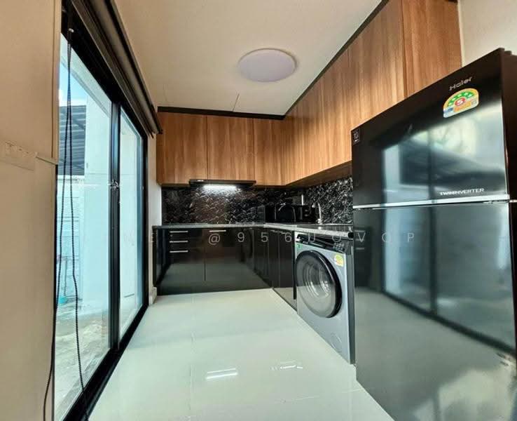 Stories Onnuch-Wongwaen, Bangkok, Soi Kanchanapisek 39, Dok Mai, Prawet, Bangkok, 3 Bedrooms, 118 sqm, Townhouse For Rent, by Line: @956uovqp, 500662583 - DDproperty.com