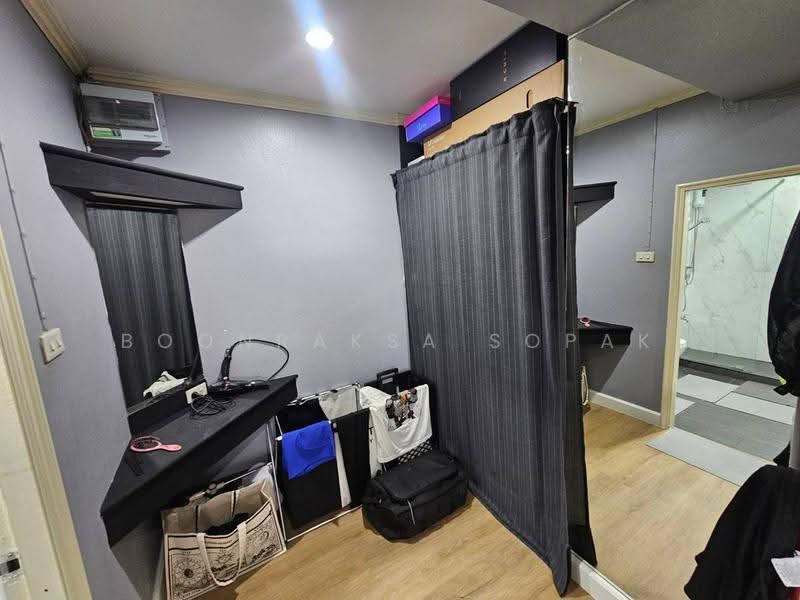 Royal Park 3 Ari-Paholyothin, Bangkok, Phaholyothin, Samsen Nai, Phaya Thai, Bangkok, 1 Bedroom, 80 sqm, Condo For Rent, by Boonraksa Sopak, 500662611 - DDproperty.com