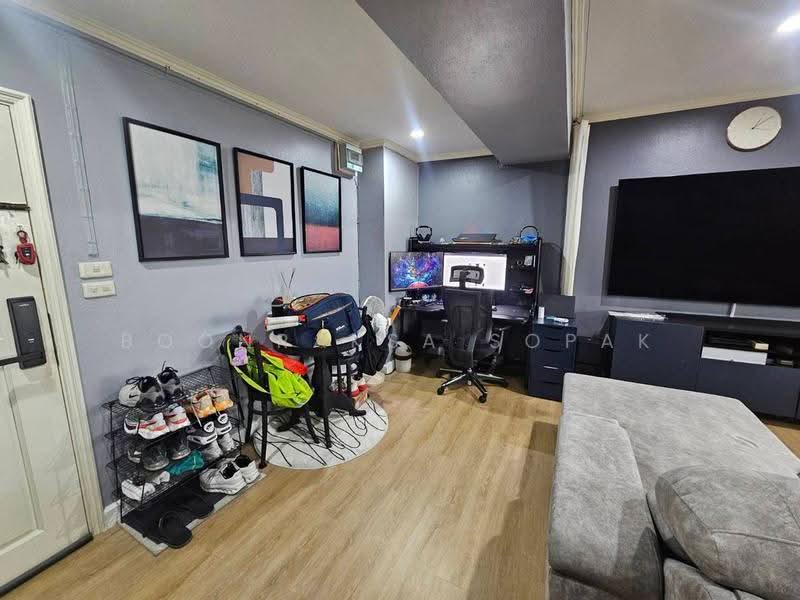 Royal Park 3 Ari-Paholyothin, Bangkok, Phaholyothin, Samsen Nai, Phaya Thai, Bangkok, 1 Bedroom, 80 sqm, Condo For Rent, by Boonraksa Sopak, 500662611 - DDproperty.com