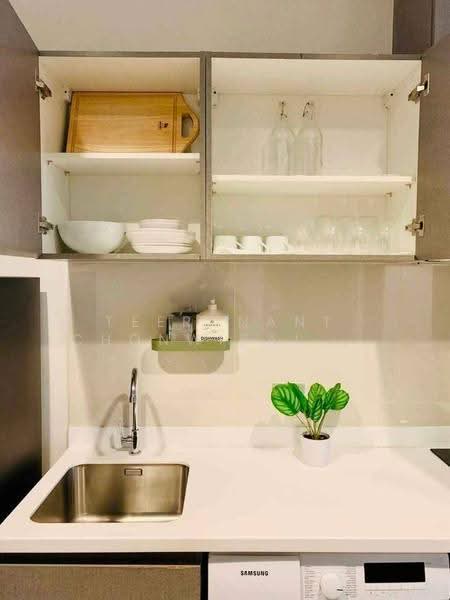 Life Asoke Hype, Bangkok, 339 Chaturathit Rd, Makkasan, Ratchathewi, Bangkok, 1 Bedroom, 32 sqm, Condo For Rent, by Teeranant Chonwisaikajon, 500662612 - DDproperty.com