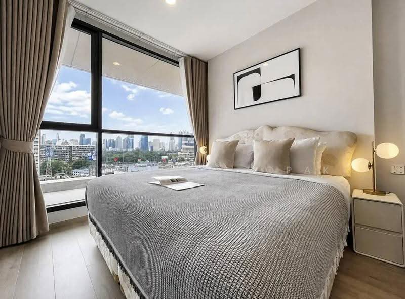 THE CROWN Residences, Bangkok, Rama 4 Road, Thung Maha Mek, Sathon, Bangkok, 1 Bedroom, 37 sqm, Condo For Rent, by Boonraksa Sopak, 500662627 - DDproperty.com