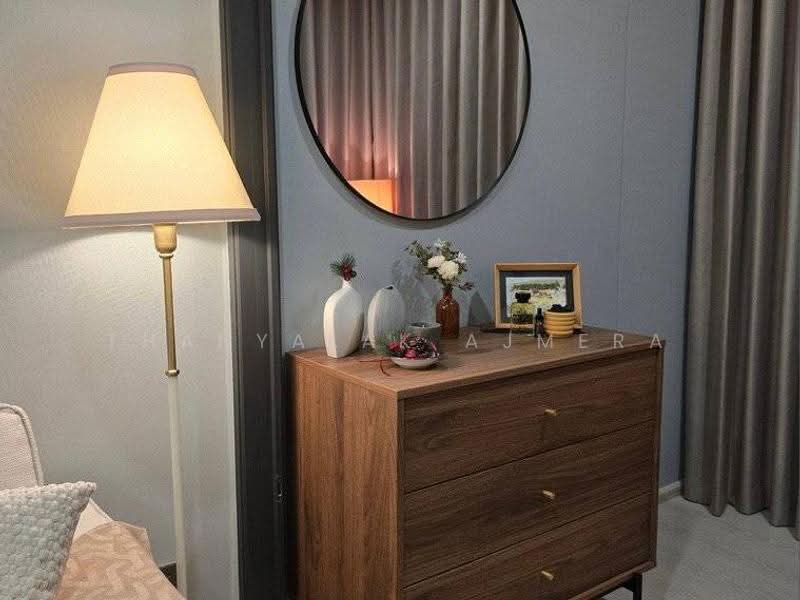 Life Charoennakhon-Sathorn, Bangkok, 670 Charoen Nakhon Road, Bang Lam Phu Lang, Khlong San, Bangkok, 1 Bedroom, 35 sqm, Condo For Rent, by Thanyalak Ajmera, 500662694 - DDproperty.com