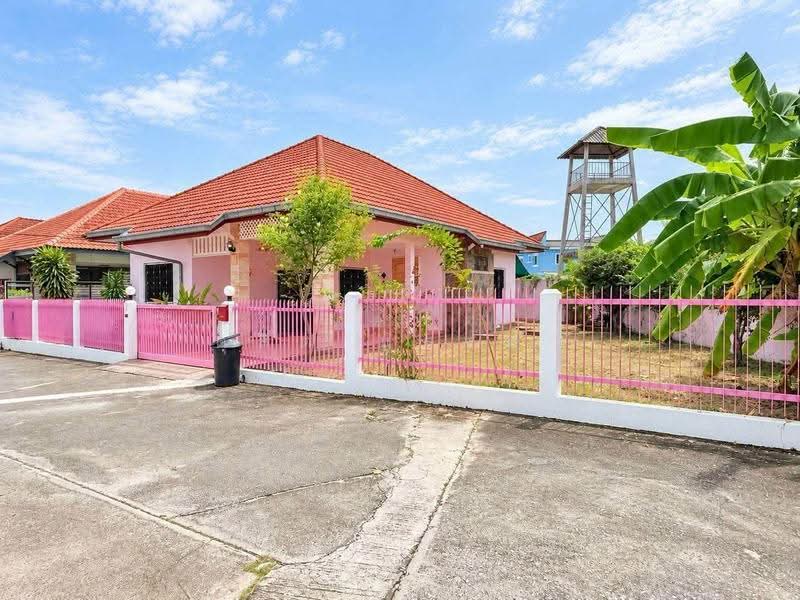 ให้เช่าบ้านเดี่ยว ม.เนินพลับพลาหวานวิลเลจ3 บางละมุง, Chon Buri (Pattaya), Nong Pru, Bang Lamung (Pattaya), Chon Buri (Pattaya), 2 Bedrooms, 250 sqm, Single Detached House For Rent, by Dusit Saengfa, 500662709 - DDproperty.com
