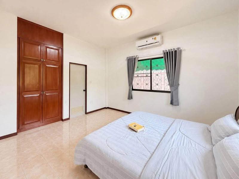 ให้เช่าบ้านเดี่ยว ม.เนินพลับพลาหวานวิลเลจ3 บางละมุง, Chon Buri (Pattaya), Nong Pru, Bang Lamung (Pattaya), Chon Buri (Pattaya), 2 Bedrooms, 250 sqm, Single Detached House For Rent, by Dusit Saengfa, 500662709 - DDproperty.com
