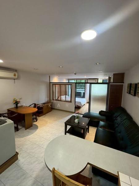 Supalai Place Sukhumvit 39, Bangkok, 175-179 Soi Sukhumvit 39 Sukhumvit Road, Khlong Tan Nua, Watthana, Bangkok, 1 Bedroom, 50 sqm, Condo For Sale, by Pemika Aukkaraleekul, 500663073 - DDproperty.com