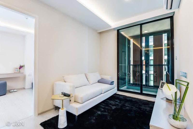 Vtara Sukhumvit 36, Bangkok, 118 Soi Saen Sabai, Phra Kanong, Khlong Toei, Bangkok, 2 Bedrooms, 65 sqm, Condo For Rent, by Boonraksa Sopak, 500663132 - DDproperty.com