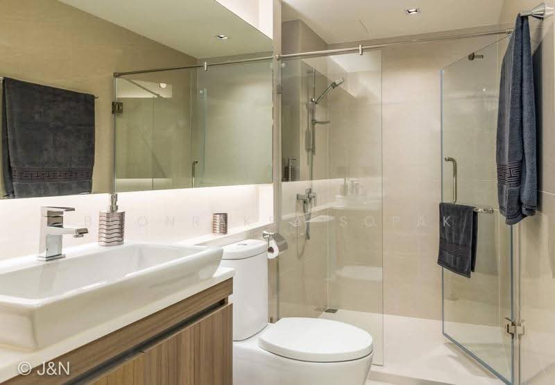 Vtara Sukhumvit 36, Bangkok, 118 Soi Saen Sabai, Phra Kanong, Khlong Toei, Bangkok, 2 Bedrooms, 65 sqm, Condo For Rent, by Boonraksa Sopak, 500663132 - DDproperty.com