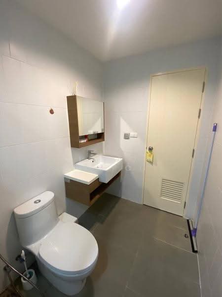 The Nest Sukhumvit 22, Bangkok, 22 Soi Setthi Thawi Sap, Sukhumvit 22, Khlong Toei, Bangkok, 2 Bedrooms, 41 sqm, Condo For Rent, by Rinrada Permpool, 500663246 - DDproperty.com