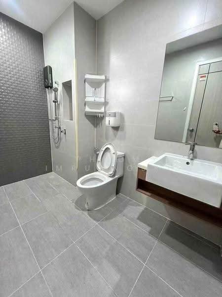 4 BR townhouse, กรุงเทพ, สามเสนนอก, ห้วยขวาง, กรุงเทพ, 180 ตร.ม., ทาวน์เฮ้าส์ ให้เช่า, โดย Phoom Imruangsri, 500663262 - DDproperty.com