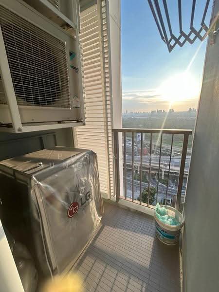 The Saint Residences Ladprao, Bangkok, 588 Vibhavadi-Rangsit Road, Jom Phon, Chatuchak, Bangkok, 1 Bedroom, 31 sqm, Condo For Rent, by Pornnipa Sungvornsin, 500663264 - DDproperty.com
