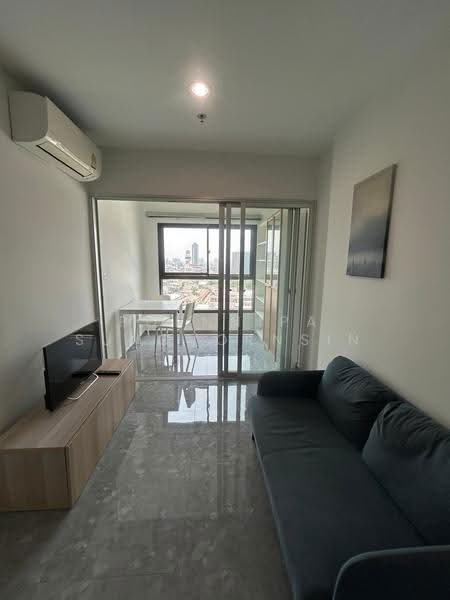 The Parkland Charan-Pinklao, Bangkok, 42 Charasanitwong, Bang Phlat, Bangkok, 1 Bedroom, 35 sqm, Condo For Rent, by Pornnipa Sungvornsin, 500663408 - DDproperty.com