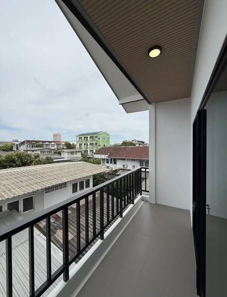 บ้านเดี่ยว รัชดาภิเษก 42, Bangkok, Chan Kasem, Chatuchak, Bangkok, 4 Bedrooms, 400 sqm, Single Detached House For Sale, by Apinya Pitakchaitham, 500663469 - DDproperty.com