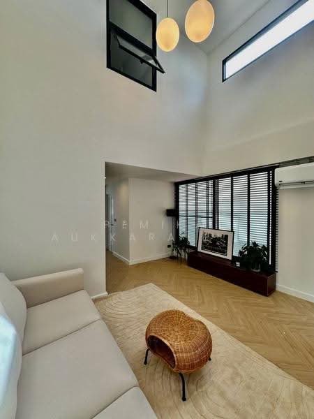 3 BR townhouse, กรุงเทพ, ลาดพร้าว, กรุงเทพ, 200 ตร.ม., ทาวน์เฮ้าส์ ขาย, โดย Pemika Aukkaraleekul, 500663597 - DDproperty.com