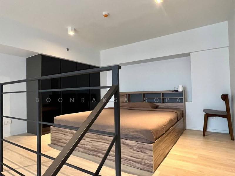 The Lofts Silom, Bangkok, Pramuan Road, Silom, Bang Rak, Bangkok, 1 Bedroom, 47 sqm, Condo For Rent, by Boonraksa Sopak, 500663616 - DDproperty.com