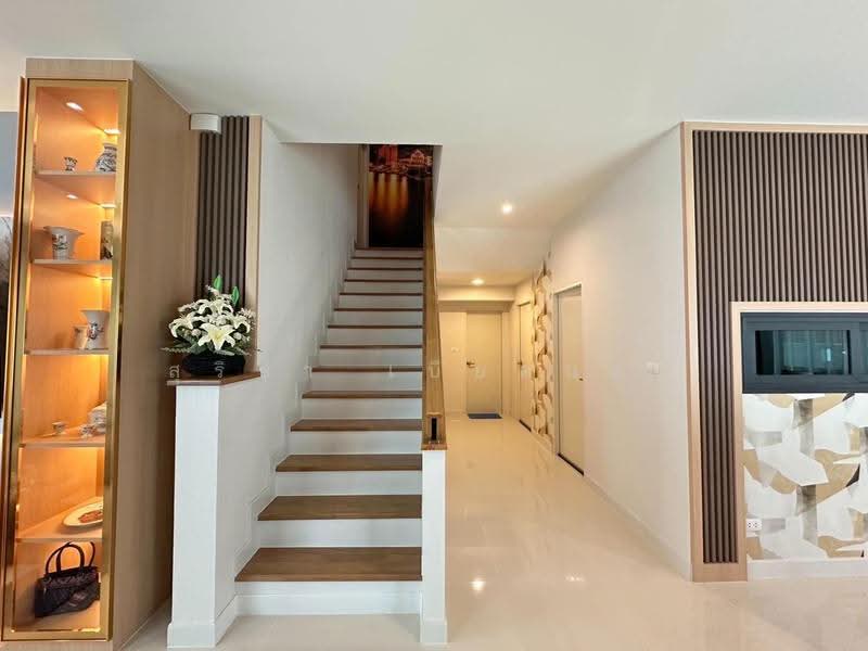 Supalai Palm Spring Buengkaennakhon, Khon Kaen, ถนนรอบบึง, Nai Muang, Muang Khon Kaen, Khon Kaen, 4 Bedrooms, 220 sqm, Single Detached House For Rent, by สุริยา เบียดนอก, 500663632 - DDproperty.com