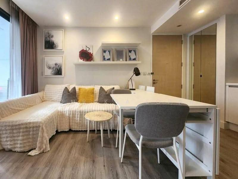 Collezio Sathorn-Pipat, Bangkok, 41 Soi Pipat 1 Silom Road, Silom, Bang Rak, Bangkok, 1 Bedroom, 41 sqm, Condo For Rent, by Boonraksa Sopak, 500663662 - DDproperty.com