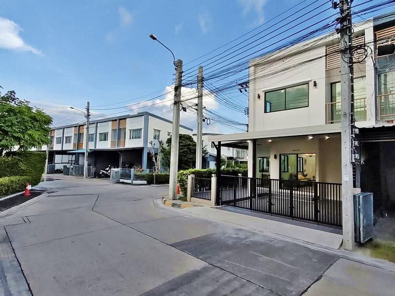Baan Lumpini Townville Lat Pladuk – Bangpai Station, Nonthaburi, ถนนทางหลวงชนบท, Bang Rak Pattana, Bang Bua Thong, Nonthaburi, 4 Bedrooms, 100 sqm, Townhouse For Sale, by บุษบากร (เจี๊ยบ), 500663692 - DDproperty.com