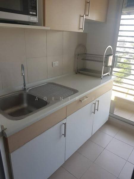 Supalai Park Ekkamai-Thonglor, Bangkok, Petchaburi Road, Bang Kapi, Huai Khwang, Bangkok, Studio, 34 sqm, Condo For Sale, by Agentbkk, 500663727 - DDproperty.com