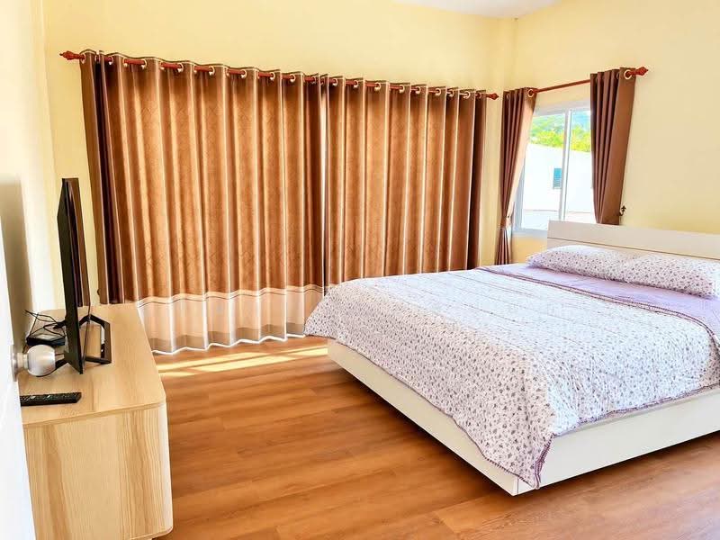 Houses for rent in Khon Kaen, Khon Kaen, Muang Kao, Muang Khon Kaen, Khon Kaen, 3 Bedrooms, 150 sqm, Single Detached House For Rent, by สุริยา เบียดนอก, 500663809 - DDproperty.com