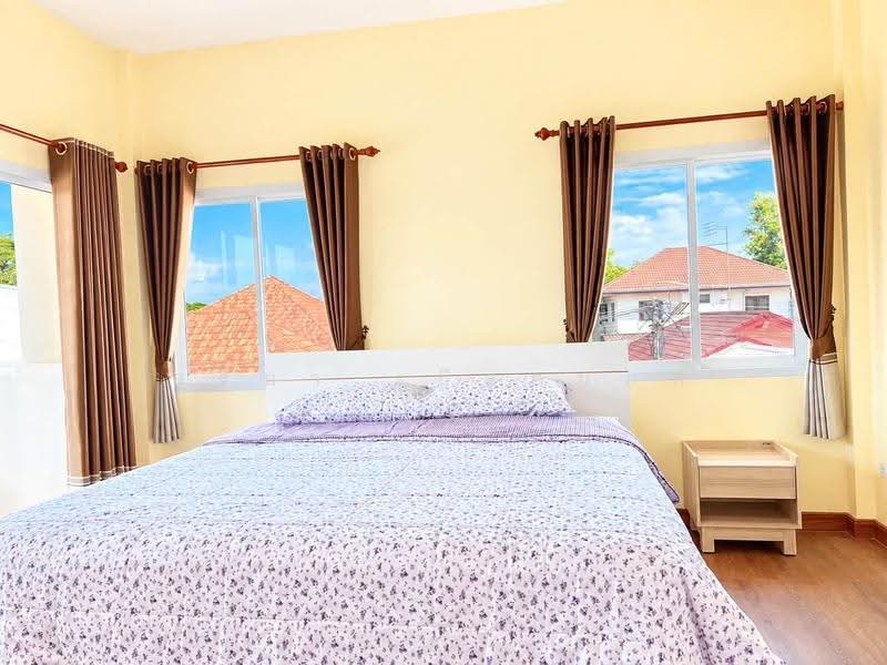 Houses for rent in Khon Kaen, Khon Kaen, Muang Kao, Muang Khon Kaen, Khon Kaen, 3 Bedrooms, 150 sqm, Single Detached House For Rent, by สุริยา เบียดนอก, 500663809 - DDproperty.com