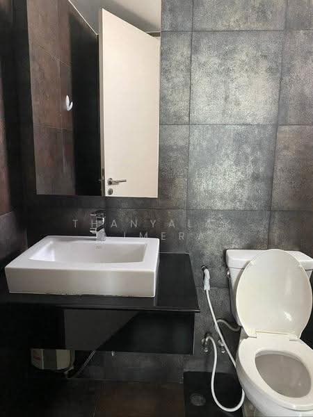 Voque Sukhumvit 16, Bangkok, Soi Sukhumvit 16, Khlong Toei, Bangkok, 2 Bedrooms, 76 sqm, Condo For Sale, by Thanyalak Ajmera, 500663873 - DDproperty.com