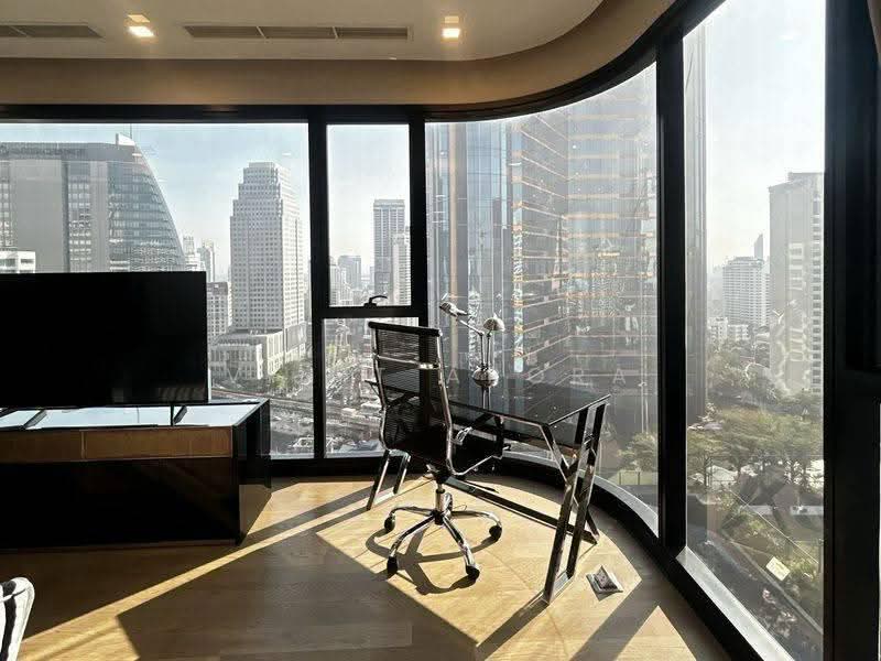 ASHTON Asoke, Bangkok, 131 Asoke Montri Road, Khlongtoei Nua, Watthana, Bangkok, 2 Bedrooms, 64 sqm, Condo For Rent, by Vinit Arora, 500663886 - DDproperty.com