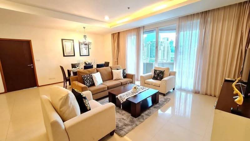 Piyathip Place, Bangkok, 24 Soi Prommitr, Khlong Tan Nua, Watthana, Bangkok, 3 Bedrooms, 289 sqm, Apartment For Rent, by Vinit Arora, 500663911 - DDproperty.com