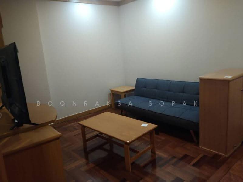 49 Suite Sukhumvit 49, Bangkok, 26 Soi Sukhumvit 49, Khlong Tan Nua, Watthana, Bangkok, 1 Bedroom, 40 sqm, Condo For Rent, by Boonraksa Sopak, 500663916 - DDproperty.com