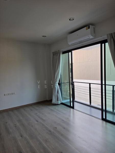 Premium Place Phaholyothin-Ramintra, Bangkok, Tha Rang, Bang Khen, Bangkok, 4 Bedrooms, 170 sqm, Townhouse For Rent, by VELARQ ESTATE, 500664232 - DDproperty.com