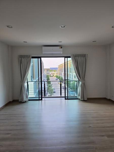 Premium Place Phaholyothin-Ramintra, Bangkok, Tha Rang, Bang Khen, Bangkok, 4 Bedrooms, 170 sqm, Townhouse For Rent, by VELARQ ESTATE, 500664232 - DDproperty.com