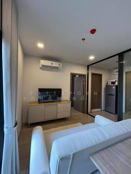 Life Phahon-Ladprao, Bangkok, 996 Phahonyothin Road, Jom Phon, Chatuchak, Bangkok, 1 Bedroom, 35 sqm, Condo For Rent, by Pattaporn Yongsungnone, 500664250 - DDproperty.com