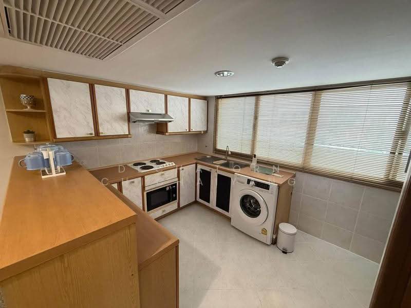 United Tower Thonglor, Bangkok, 333 Soi Thonglor 17, Khlong Tan Nua, Watthana, Bangkok, 2 Bedrooms, 114 sqm, Condo For Rent, by Dechatorn Chichaiyang, 500664321 - DDproperty.com