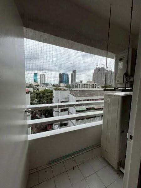 Thonglor Tower, Bangkok, Soi Thonglor, Sukhumvit 55 Road, Khlongtoei Nua, Watthana, Bangkok, 3 Bedrooms, 100 sqm, Condo For Rent, by Tongchompoo Pattanachaiwongkoon, 500664576 - DDproperty.com