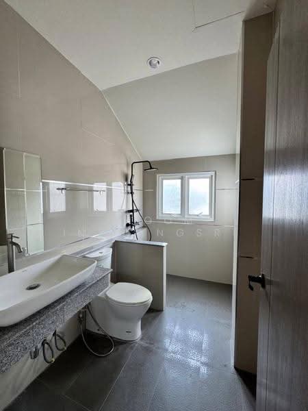 3-BR Townhouse, Bangkok, Khlong Tan Nua, Watthana, Bangkok, 3 Bedrooms, 178 sqm, Townhouse For Rent, by Phoom Imruangsri, 500664662 - DDproperty.com