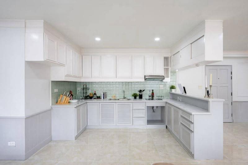 Saranjai Mansion, Bangkok, Soi Sukhumvit 6, Khlong Toei, Bangkok, 2 Bedrooms, 117 sqm, Condo For Sale, by Pawanrat Panchawanon, 500664771 - DDproperty.com
