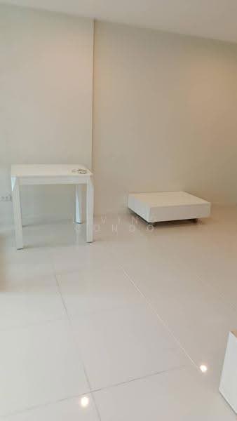 Elements Srinakarin, Bangkok, 43-1 Soi Supaphong 3, Intersection 4, Srinakarin Road, Nong Bon, Prawet, Bangkok, 1 Bedroom, 34 sqm, Condo For Rent, by Living Condo, 500665272 - DDproperty.com