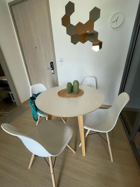 Whizdom Connect Sukhumvit, Bangkok, 1 Soi Piyibut 1, Sukhumvit Road, Bang Na, Bangkok, 1 Bedroom, 38 sqm, Condo For Rent, by Win Chan, 500665273 - DDproperty.com