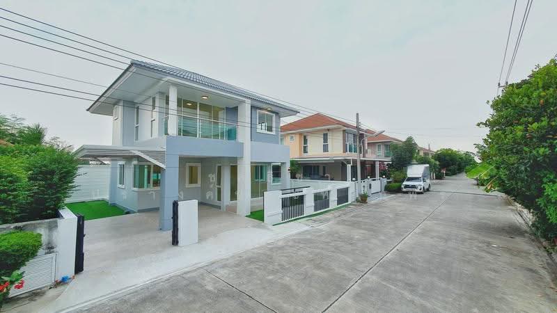 หมู่บ้าน ชวนชมรัตน์, นนทบุรี, บางรักพัฒนา, บางบัวทอง, นนทบุรี, 160 ตร.ม., บ้านเดี่ยว ขาย, โดย ชลธิชา ปรางค์ประทานพร, 500665281 - DDproperty.com