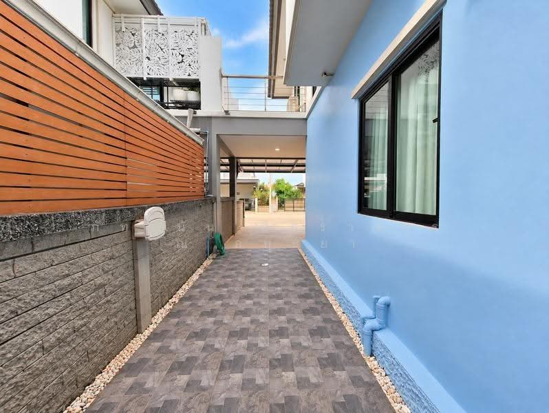Chatluang Rangsit-Klong 3, Pathum Thani, Rangsit Road, Khlong Sam, Khlong Luang, Pathum Thani, 4 Bedrooms, 120 sqm, Semi-Detached House (Twin House) For Sale, by ภัทรนัน อิศรางกูร ณ อยุธยา, 500665304 - DDproperty.com
