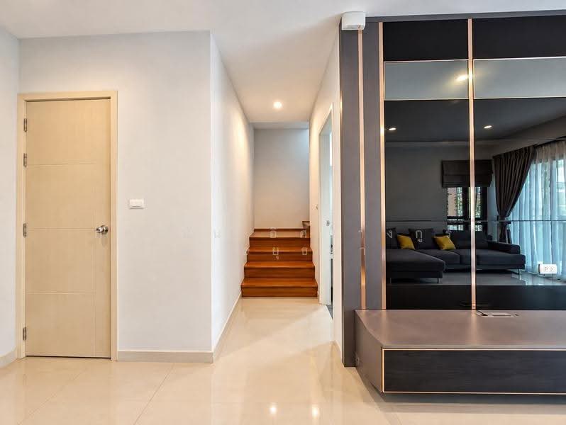 Chatluang Rangsit-Klong 3, Pathum Thani, Rangsit Road, Khlong Sam, Khlong Luang, Pathum Thani, 4 Bedrooms, 120 sqm, Semi-Detached House (Twin House) For Sale, by ภัทรนัน อิศรางกูร ณ อยุธยา, 500665304 - DDproperty.com