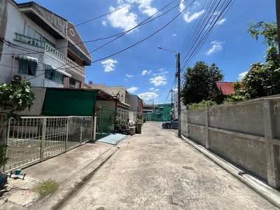 ขาย - รุ่งเรืองเฮ้าส์ พหลโยธิน54, กรุงเทพ