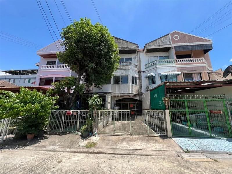 รุ่งเรืองเฮ้าส์ พหลโยธิน54, Bangkok, ถนนพหลโยธิน, Khlong Tanon, Sai Mai, Bangkok, 3 Bedrooms, 140 sqm, Townhouse For Sale, by คุณ ชาณินภัสส์ สิชาพันธุ์ (ปัฐ), 500665310 - DDproperty.com