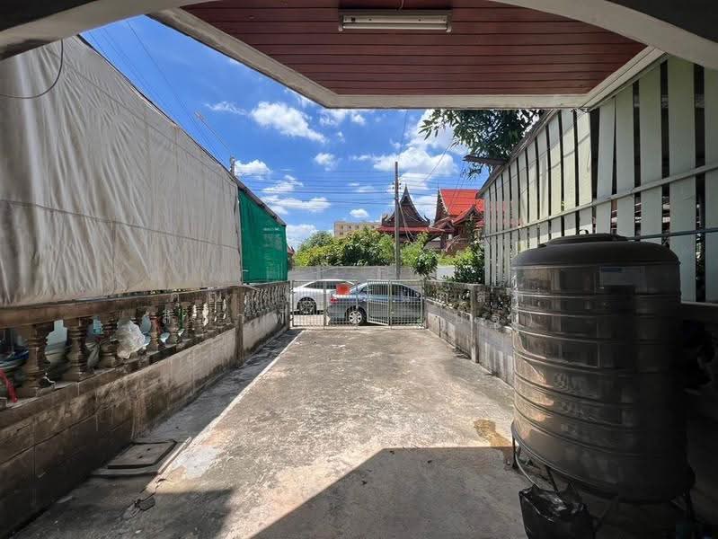 รุ่งเรืองเฮ้าส์ พหลโยธิน54, Bangkok, ถนนพหลโยธิน, Khlong Tanon, Sai Mai, Bangkok, 3 Bedrooms, 140 sqm, Townhouse For Sale, by คุณ ชาณินภัสส์ สิชาพันธุ์ (ปัฐ), 500665310 - DDproperty.com
