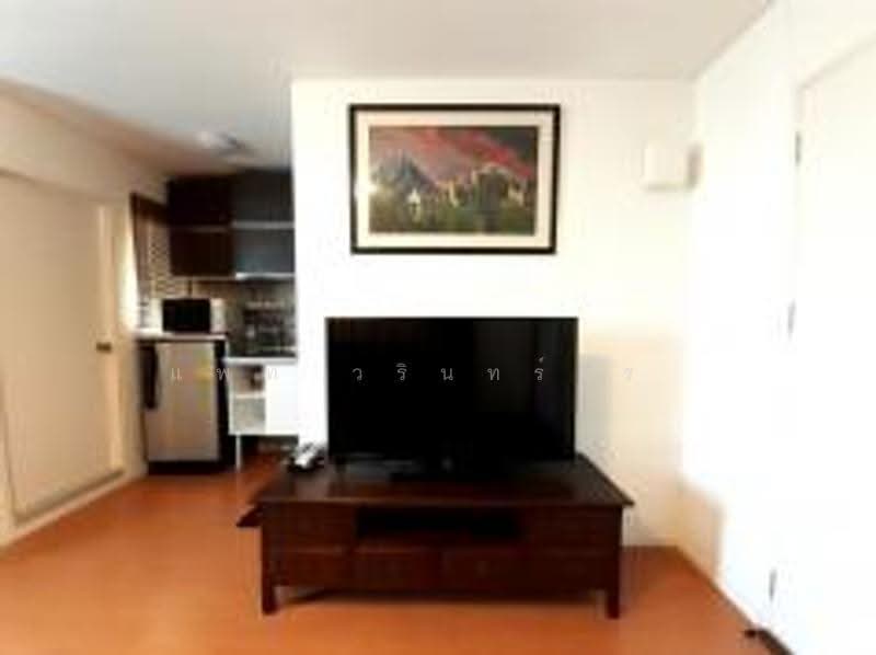 Lumpini Condo Town Romklao-Suvarnabhumi, Bangkok, Rom Klao Road 1, Khlong Sam Prawet, Lat Krabang, Bangkok, 1 Bedroom, 22 sqm, Condo For Rent, by แพท วรินทร์ธร, 500665351 - DDproperty.com
