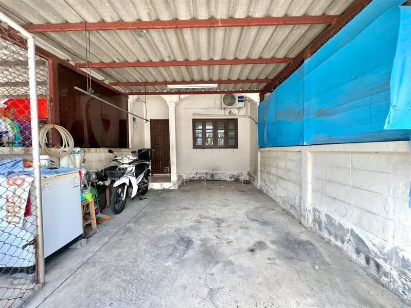 Sriprajak Villa 1-2, Bangkok, Ramkhamhaeng Road, Soi Ramkhamhaeng 156, Saphan Sung, Bangkok, 2 Bedrooms, 80 sqm, Townhouse For Sale, by คุณ สุดาวรรณ พลอยแดง (แอน), 500665366 - DDproperty.com